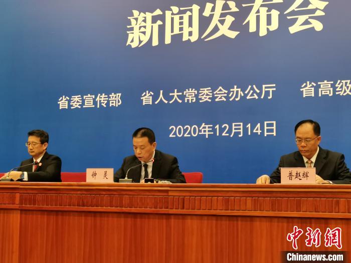 云南破解“告官不见官” 逐年提高官员出庭比例 云南破解“告官不见官”逐年提高官员出庭比例